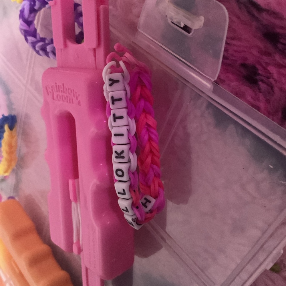 Rainbow Pink and Purple Bracelet Maker